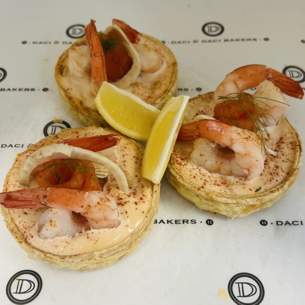 Prawn, fennel marmalade & smoked salmon tart